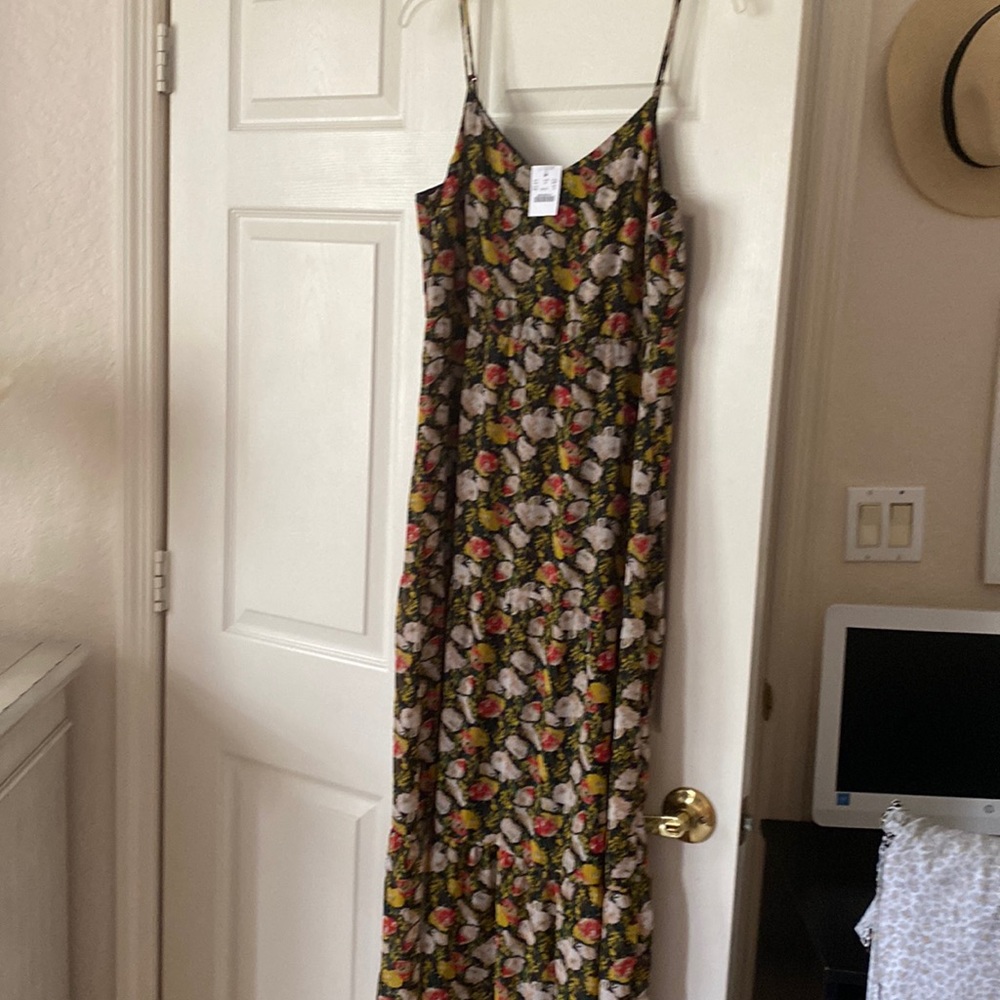 J Crew strapless fully lined dress.Zipper at back of dress.